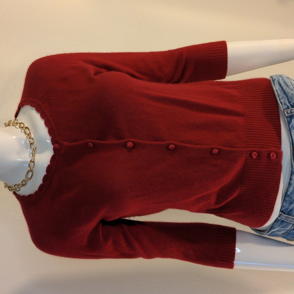 Ann Taylor Loft's Red Scalloped Collar Satin buttons Fall Fashion Bollero Small